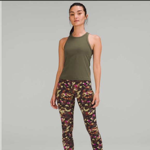 NWT Lululemon Waist Length Align Tank Top Size 4 - Picture 3 of 6